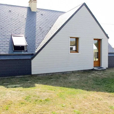 Neptune By Interhome Anneville-sur-Mer