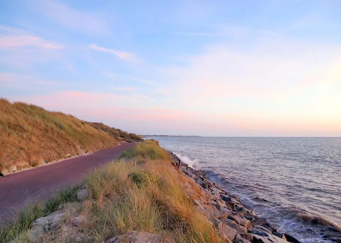 Dom wakacyjny Neptune By Interhome Anneville-sur-Mer